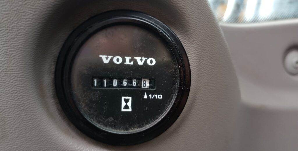 Ekskavator me zinxhirë Volvo ECR235EL: foto 10