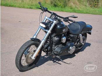 Harley-Davidson FXDB Dyna Street Bob Motorcykel (76hk)  - Motoçikleta