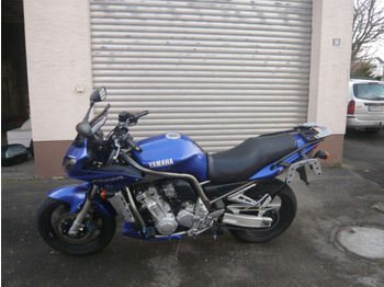 Yamaha Fazer RN06  - Motoçikleta