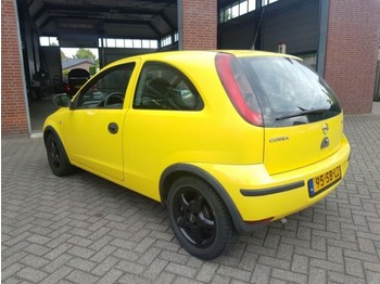 Veturë Opel CORSA-C 1200 benzine: foto 1