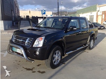 Isuzu D-MAX 2,5 LS D.C. - Veturë