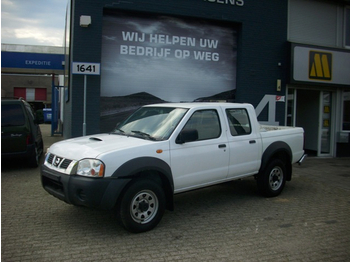 Nissan Kingcab Pick-up 2.5 DTI 98KW Double Cab 4X4 - Veturë