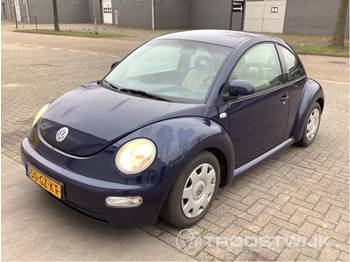 Veturë Volkswagen New beetle: foto 1