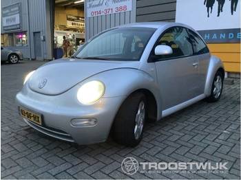 Veturë Volkswagen New beetle 2.0 highline: foto 1