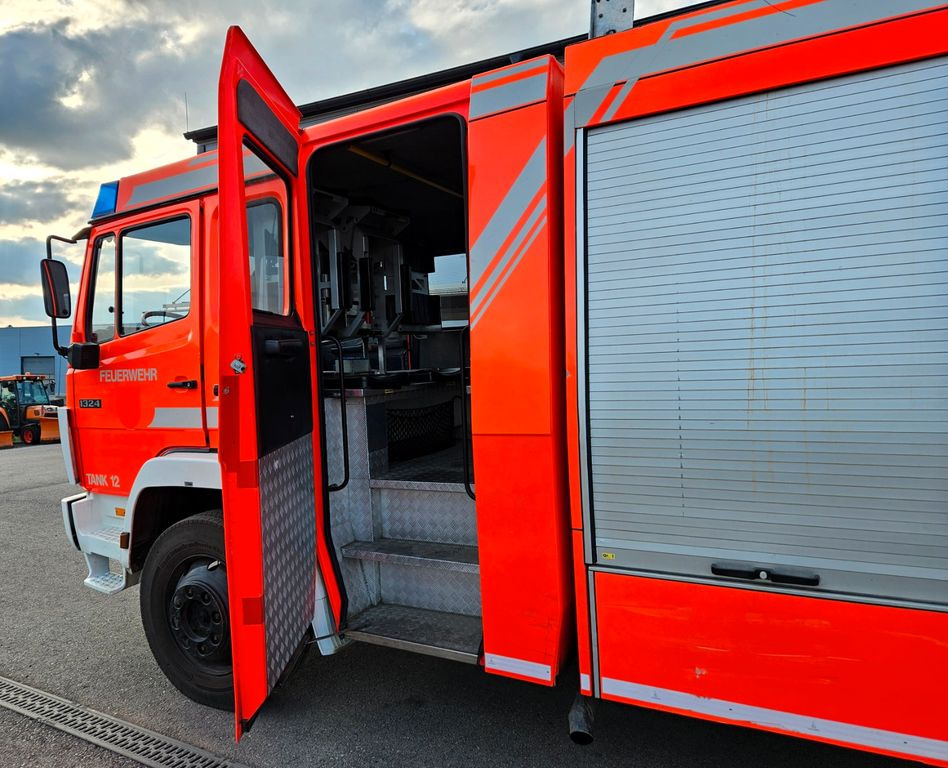 Zjarrfikëse Mercedes-Benz 1324 4x4 TLF Ziegler Feuerwehr: foto 12