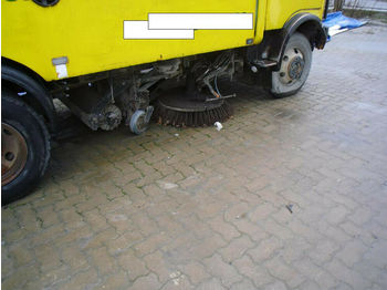 Makinë fshirëse për rrugët Mercedes-Benz LP 809 Kehrmaschine Kilometer 25000: foto 1