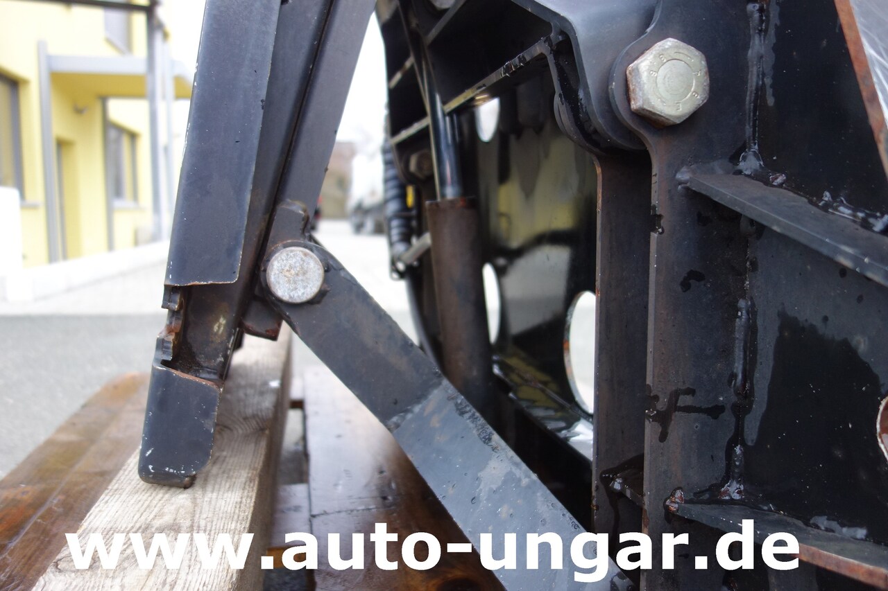 Traktor komunal Unimog Multicar Frontanbau Adapterplatte Frontkraftheber Unimog-Multicar: foto 5