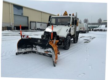 Mjet bujqësor/ Special UNIMOG U90