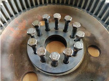 Bucelë rrote për Fadrom me goma CONNECTING PLATE BETWEEEN RING GEAR HUB AND THE SPINDLE: foto 1