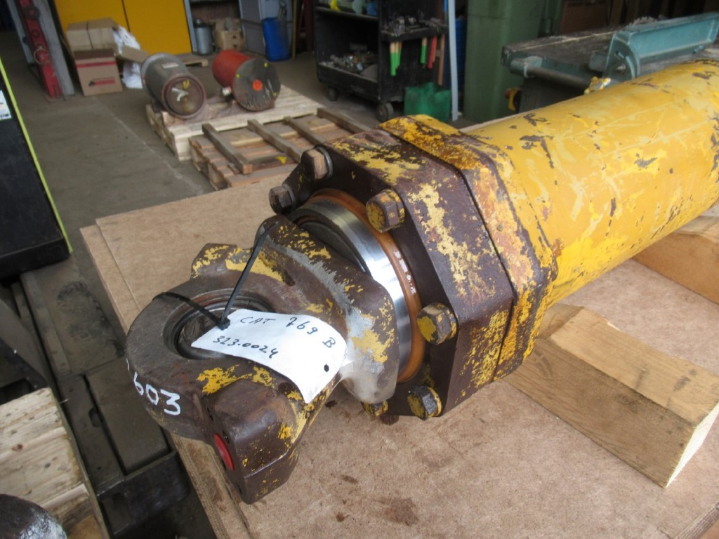 Cilindri hidraulik për Makineri ndërtimi Caterpillar 769B -: foto 4