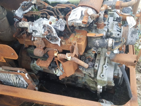 Motori Claas Scorpion 736, 732, 741, 746 Complete Deutz Tcd 3.6 L4 Engine For Parts: foto 3