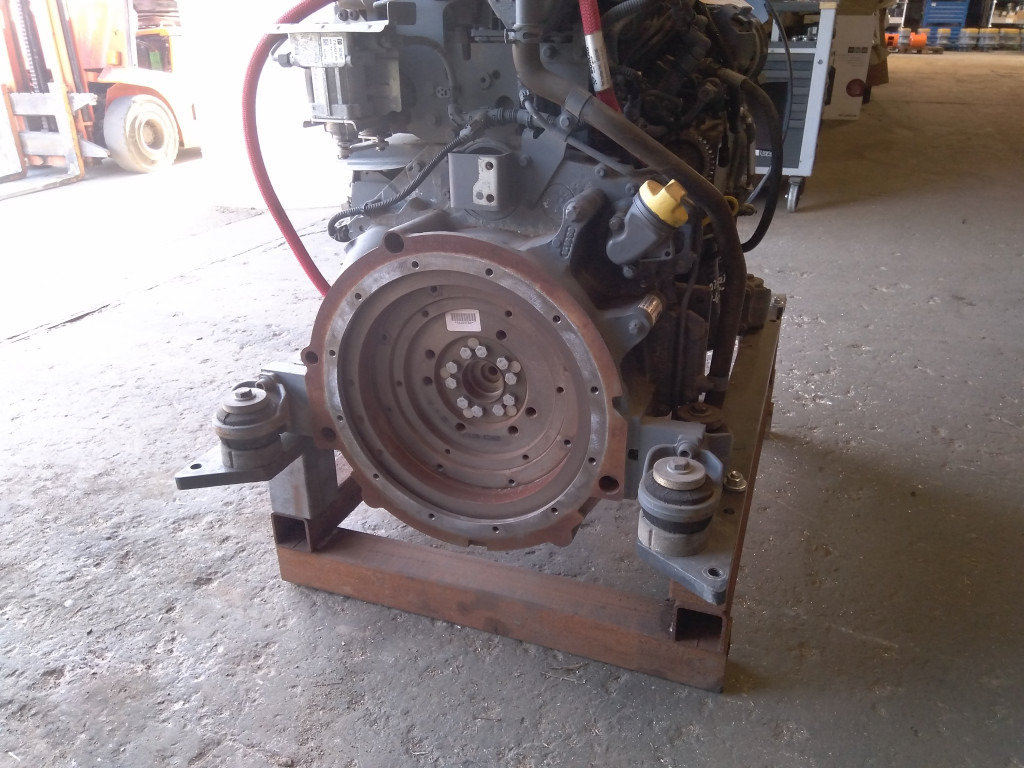 Motori për Makineri ndërtimi Deutz TCD4.1 L4 -: foto 7