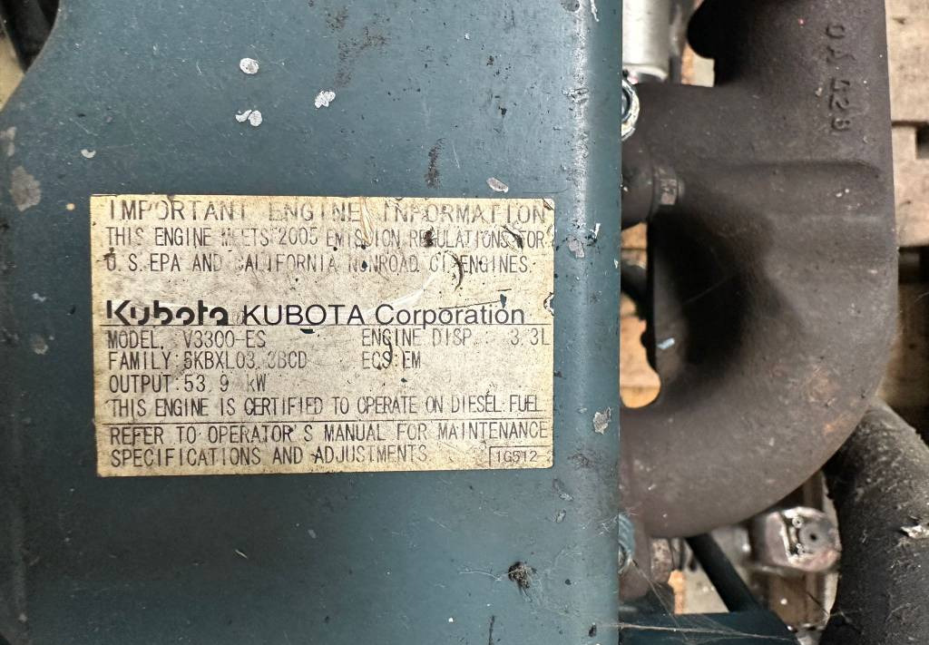 Motori për Makineri ndërtimi Kubota V3300-ES ENGINE: foto 2
