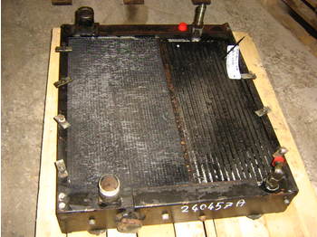 Case Poclain 81CK - Radiatori
