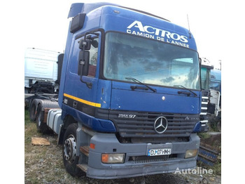 Gjysmë-kamion MERCEDES-BENZ Actros