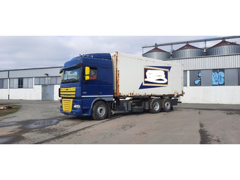 Transportjer kontejnerësh/ Kamion me karroceri të çmontueshme DAF XF 105 460