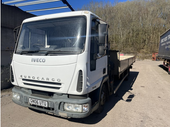 Kamion me karroceri të hapur IVECO