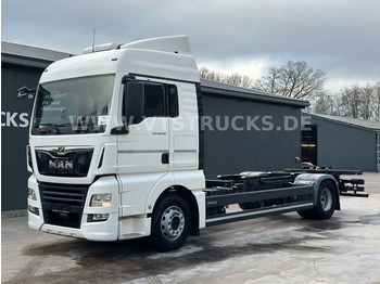 Transportjer kontejnerësh/ Kamion me karroceri të çmontueshme MAN TGX 18.360