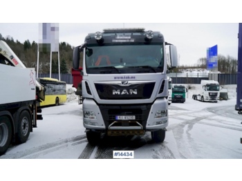 Kamion vetëshkarkues MAN TGX