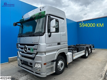 Transportjer kontejnerësh/ Kamion me karroceri të çmontueshme MERCEDES-BENZ Actros 2541
