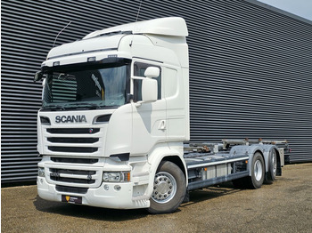 Transportjer kontejnerësh/ Kamion me karroceri të çmontueshme SCANIA R 520