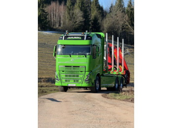 Kamion për transport druri VOLVO FH13 540