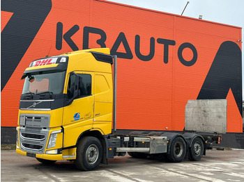 Transportjer kontejnerësh/ Kamion me karroceri të çmontueshme VOLVO FH 460