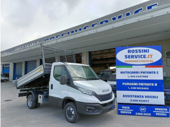 Kamioncine vetëshkarkuese IVECO Daily 35c16