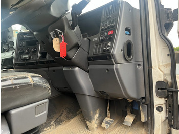 Scania P400 8X4 - Kamion me karroceri të hapur: foto 3