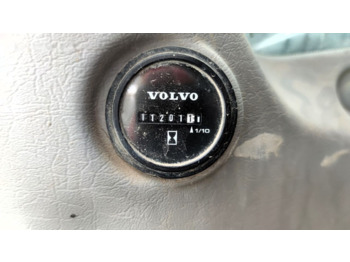 Volvo EC 250 - Ekskavator me zinxhirë: foto 3