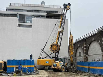 Bauer MC 32 hydraulic diaphragm wall grab - Makineri për hapjen e tuneleve: foto 1