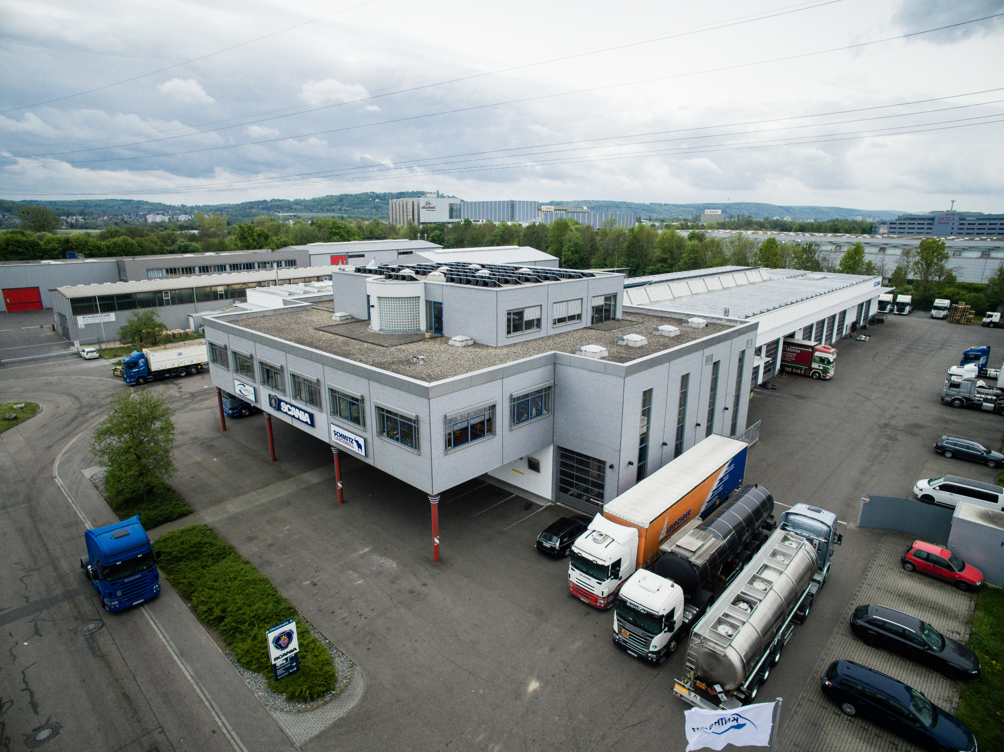 Knirsch Kraftfahrzeuge GmbH undefined: foto 2