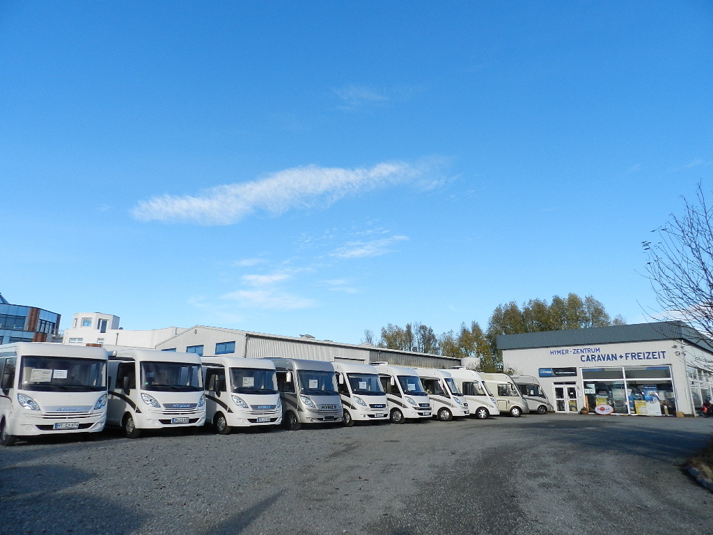 Caravan + Freizeit Voertmann GmbH - automjete për shitje undefined: foto 1