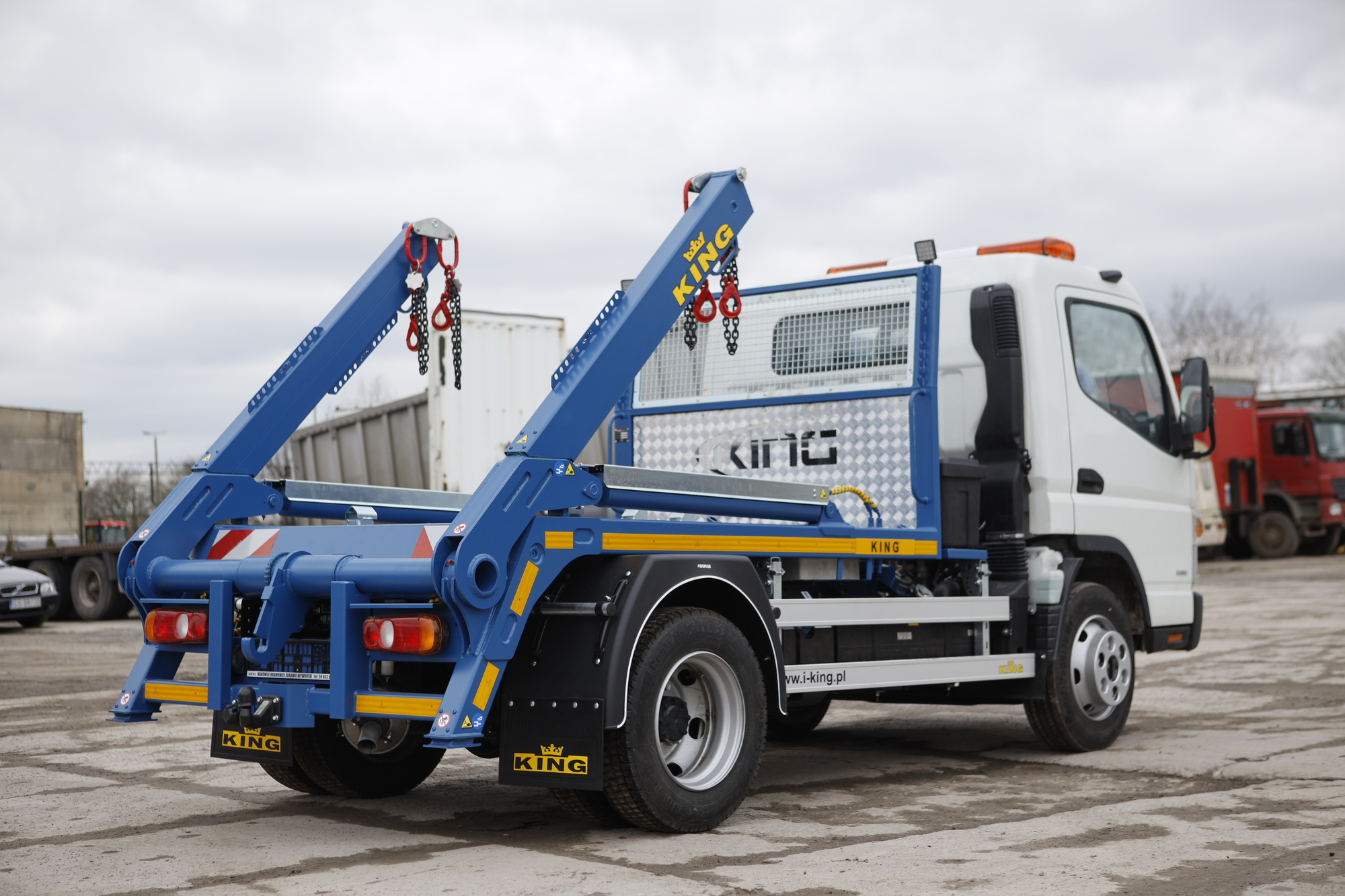 KING Vehicle Body Builder - Mjete bujqësore/ Speciale undefined: foto 4