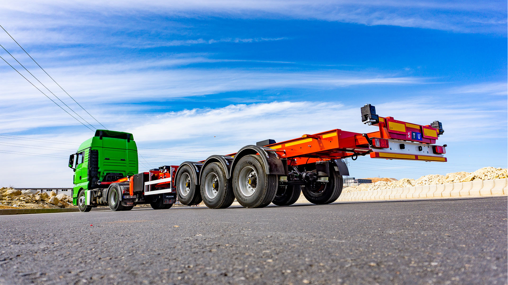 STU TRAILER DORSE ITHALAT IHRACAT LTD. STI. - automjete për shitje undefined: foto 3