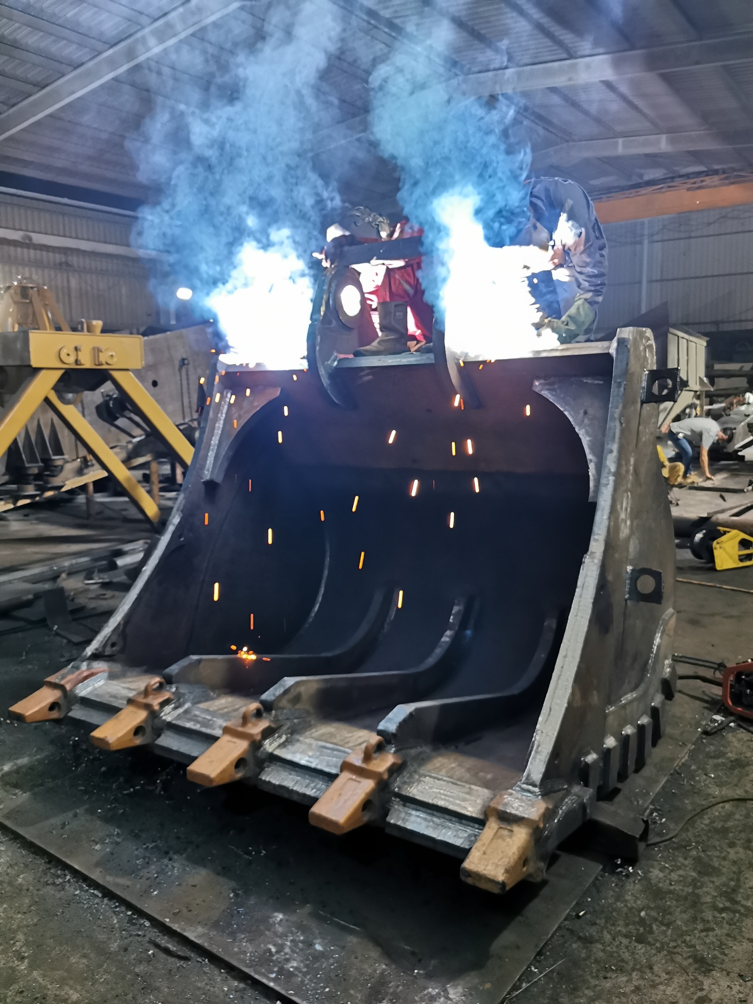 Al Mahad Engineering  (AME Attachments) - automjete për shitje undefined: foto 18