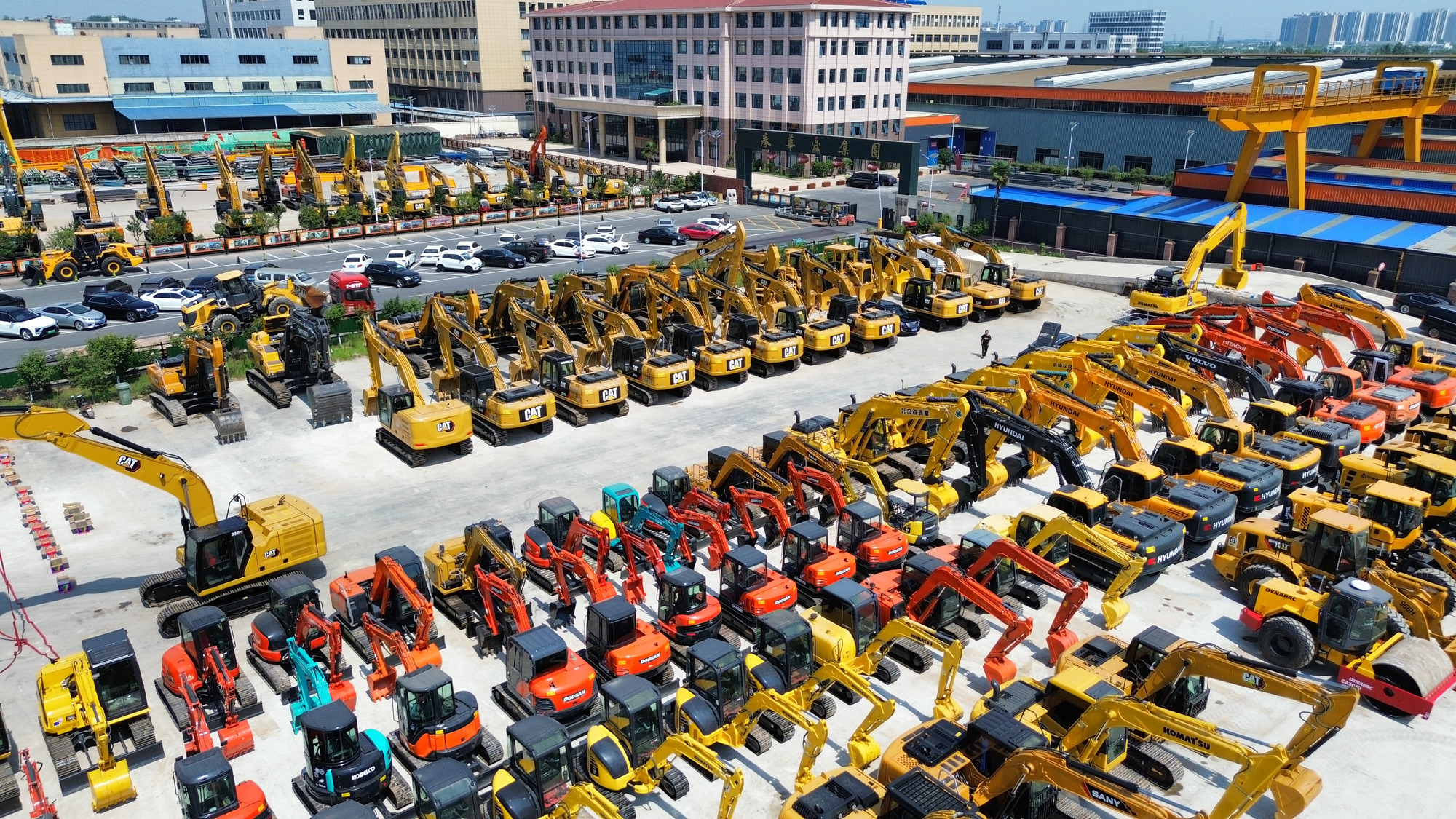 Toaks International Trading Company - Makineri ndërtimi CATERPILLAR - Viti: 2021, Euro 3 undefined: foto 3