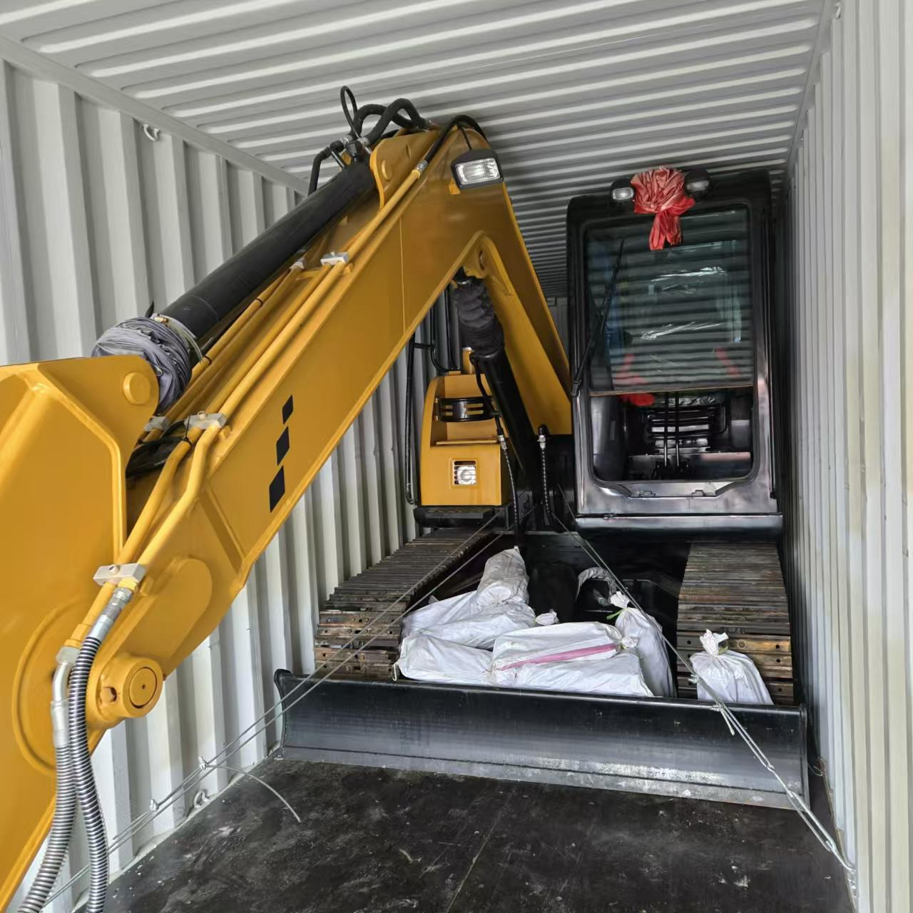 Toaks International Trading Company - Makineri ndërtimi CATERPILLAR - Viti: 2021, Euro 3 undefined: foto 16