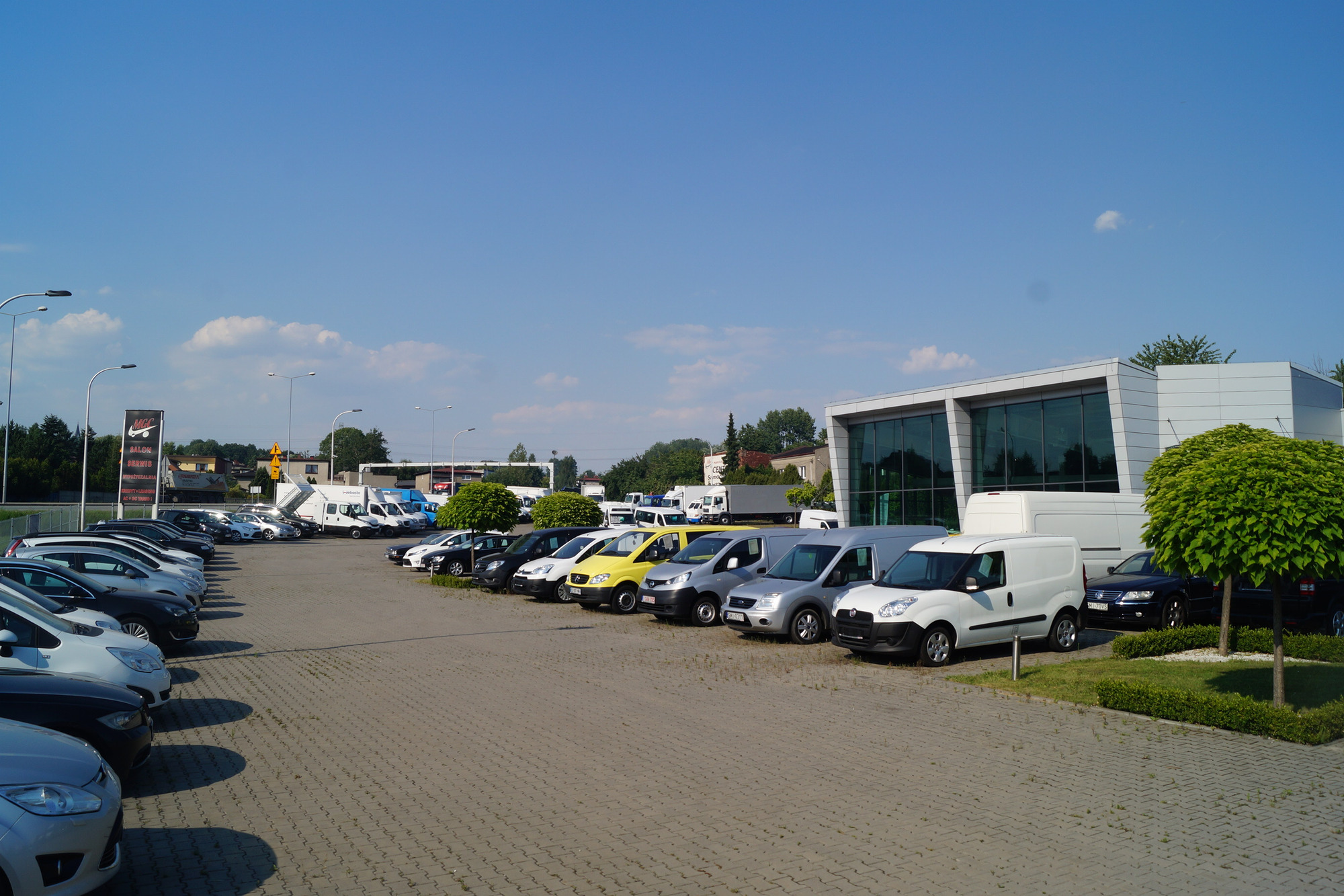 MGC CENTRUM SAMOCHODOW DOSTAWCZYCH - Karroceritë/ Kontejnerë e ndërrueshme undefined: foto 3