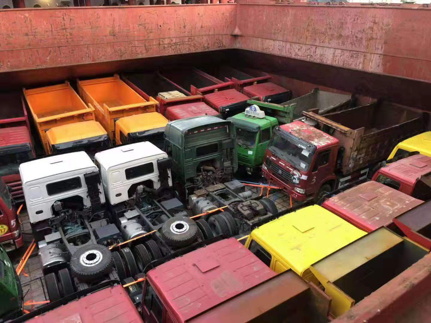 Shandong Guhong Auto Industrial CO., LTD - Kamionë - vinç për kamion, kutia e marsheve: manuale undefined: foto 7