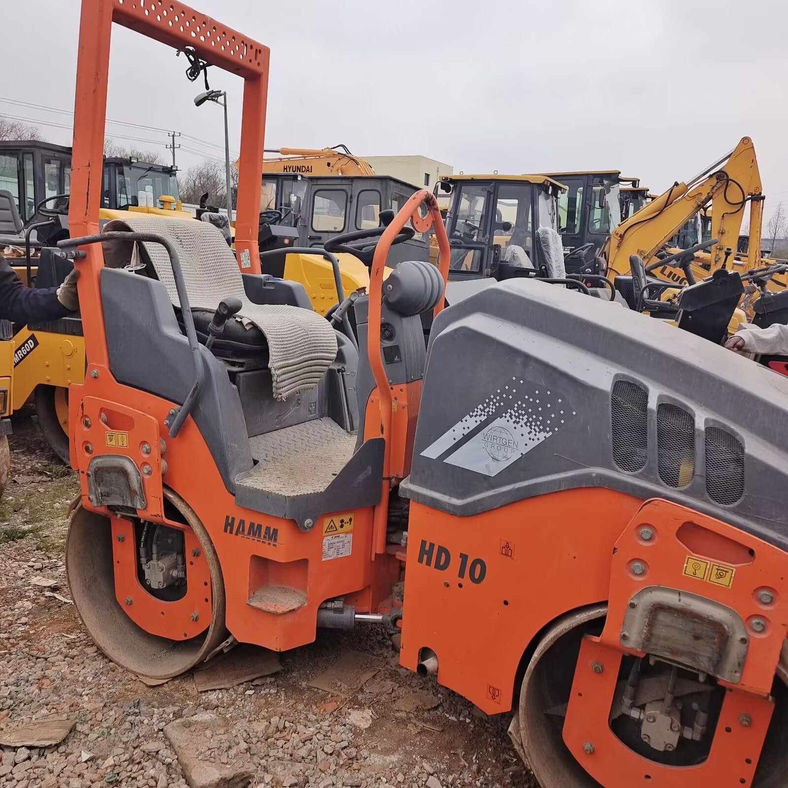 SHANGHAI XUANXIN MACHINERY Co.,LTD - automjete për shitje undefined: foto 68