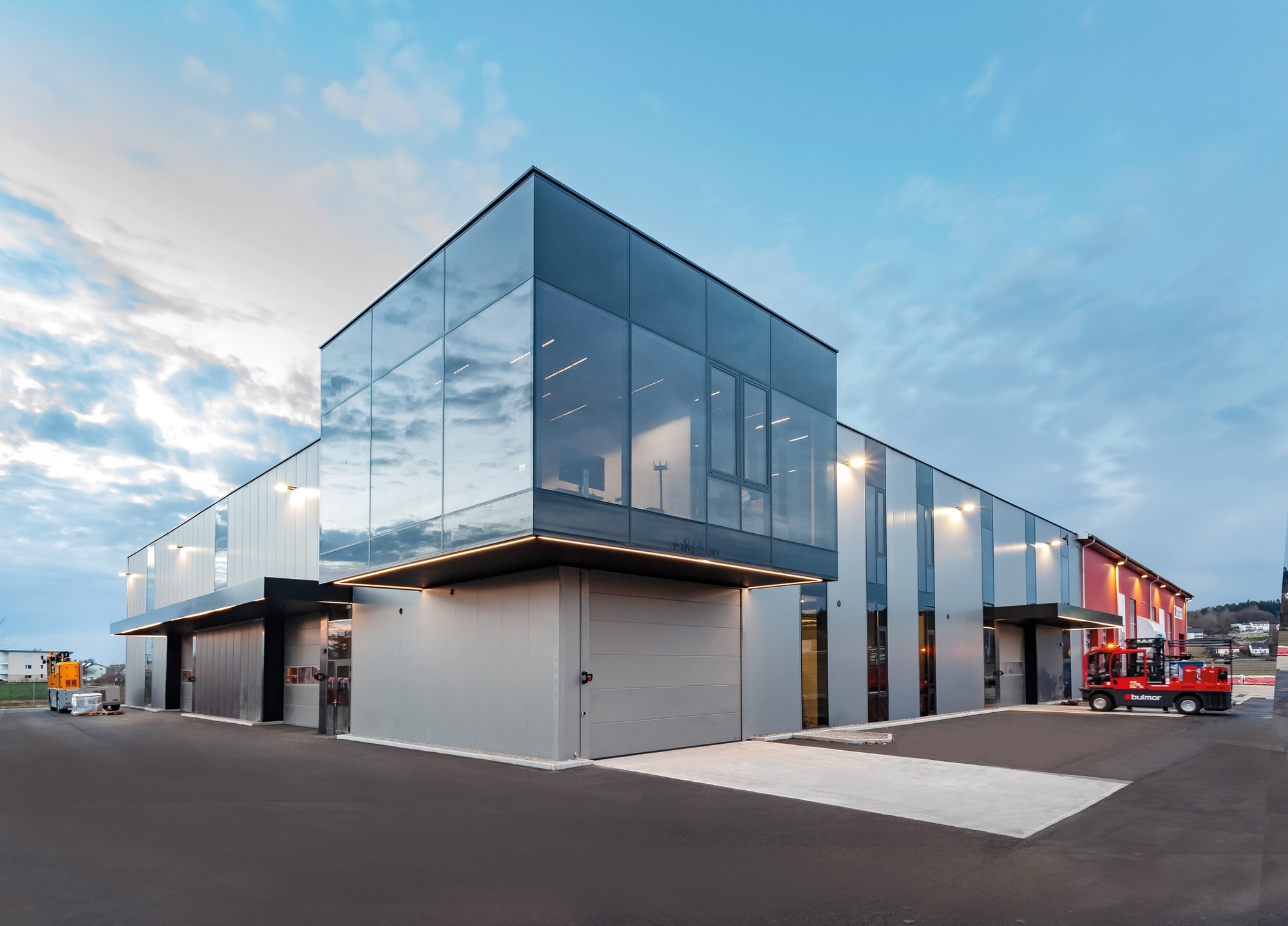 BULMOR LANCER - automjete për shitje undefined: foto 8