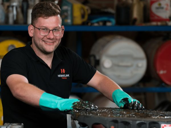 Hesselink Trucks B.V. - automjete për shitje undefined: foto 3