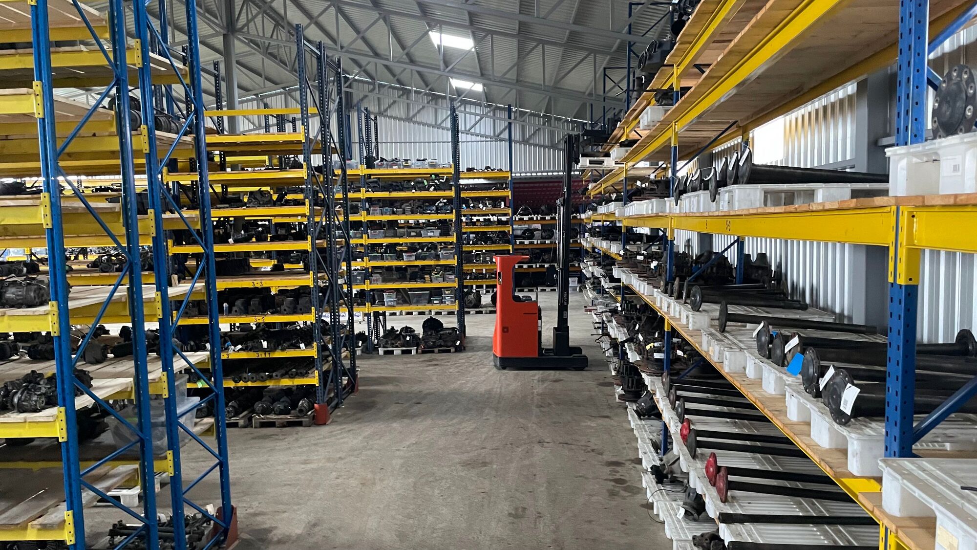 EURO DEZMEMBRARI S.R.L. - Pjesë këmbimi RENAULT Magnum undefined: foto 3