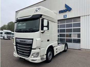 Gjysmë-kamion DAF XF 480
