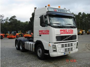 Gjysmë-kamion Volvo FH16-610 6x4: foto 1