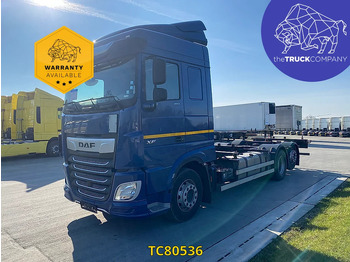 Transportjer kontejnerësh/ Kamion me karroceri të çmontueshme DAF XF