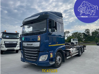 Transportjer kontejnerësh/ Kamion me karroceri të çmontueshme DAF XF