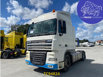 Gjysmë-kamion DAF XF 105 460