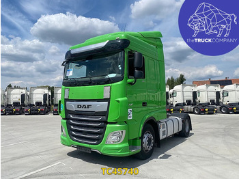 Gjysmë-kamion DAF XF